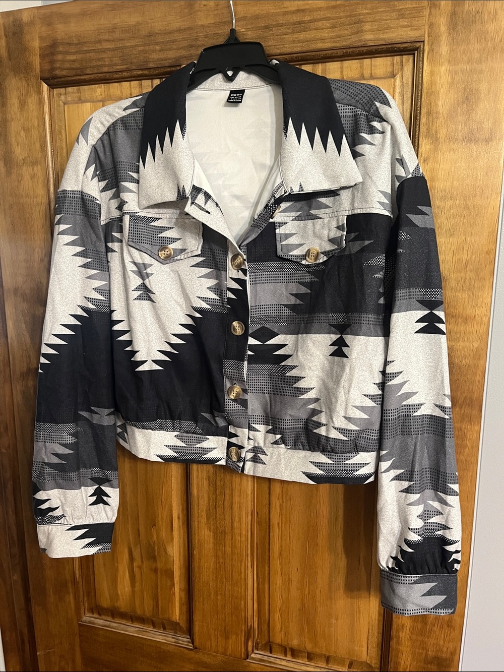 Cropped Geometric Jean Jacket in Black & Gray